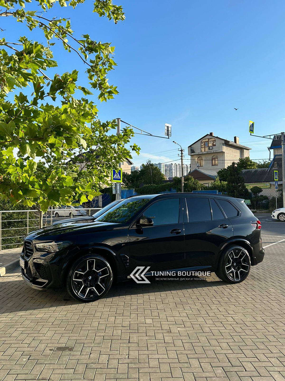 BMW X5 G05 M50d на кованых дисках нашего производства фото 2